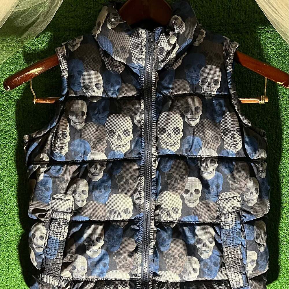 Old Navy Boys Blue Gray Skull Full Zip Quilted Puffer Vest
